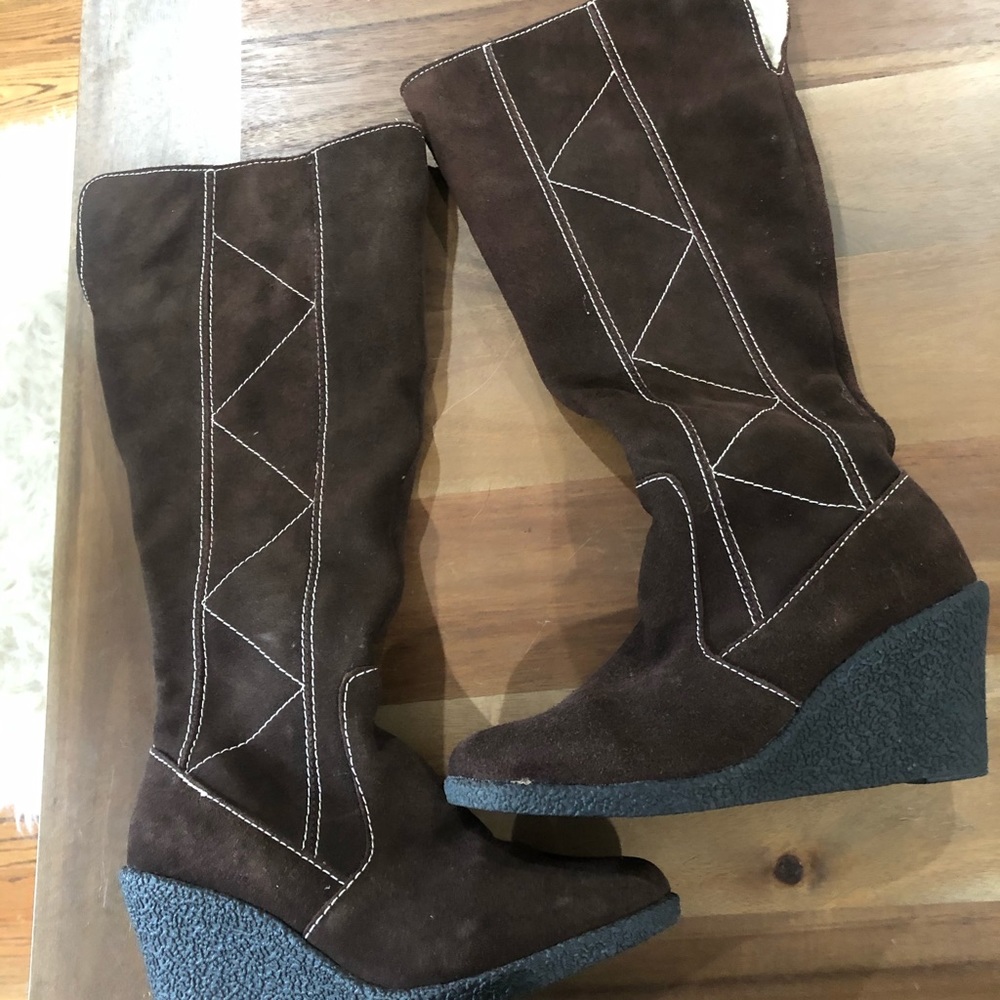 Noel Collection Brown Wedge Heel Boots